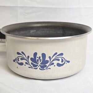 West Bend Country Forge 1.75 Qt 1.6 L Saucepan, White Blue, 8235B1320 Vintage